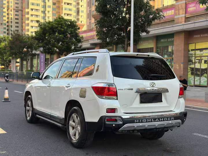 东莞14年丰田汉兰达7