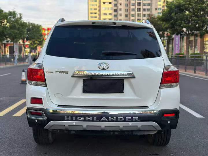 东莞14年丰田汉兰达9