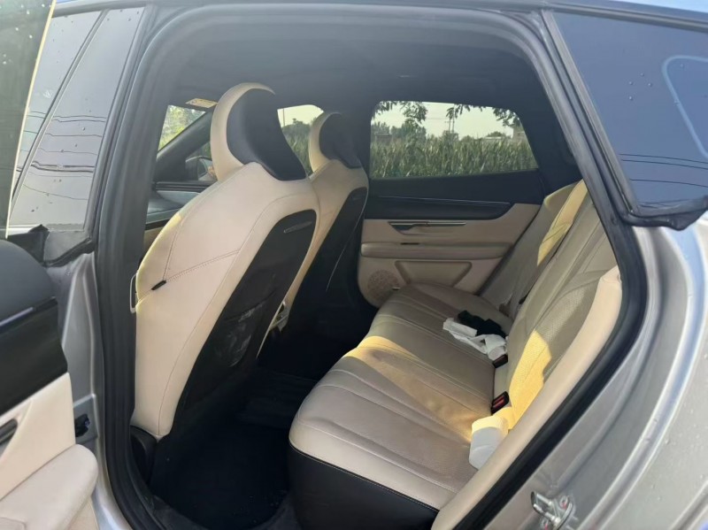 新乡22年小鹏汽车p75