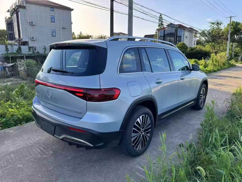 温州25年奔驰EQB8