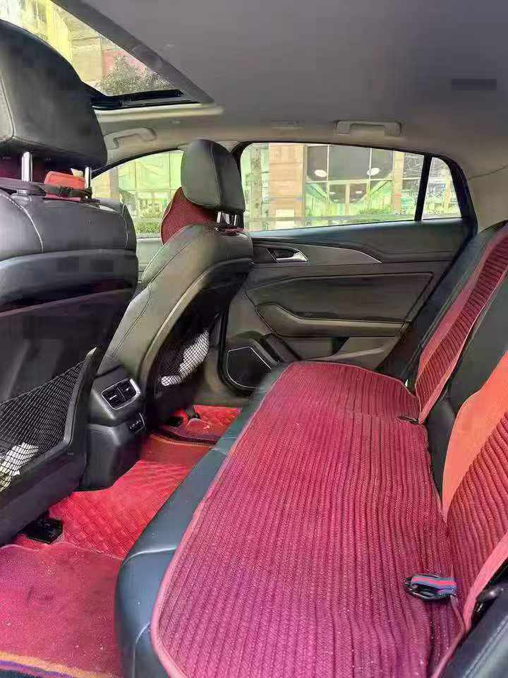 东莞21年红旗H56