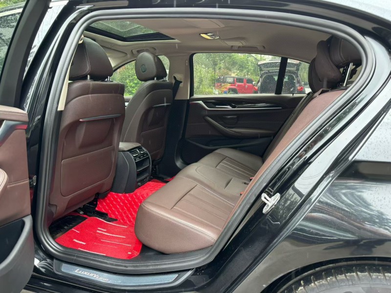 徐州19年宝马5系6