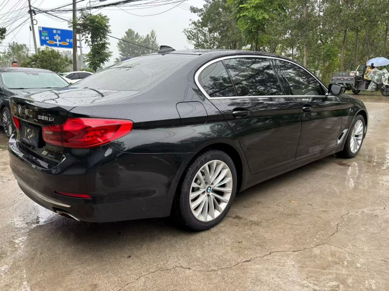 徐州19年宝马5系8
