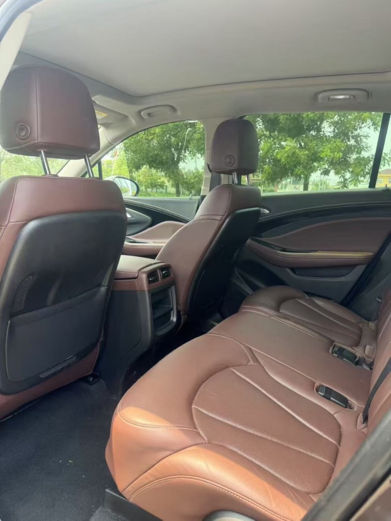 新乡20年别克昂科威5