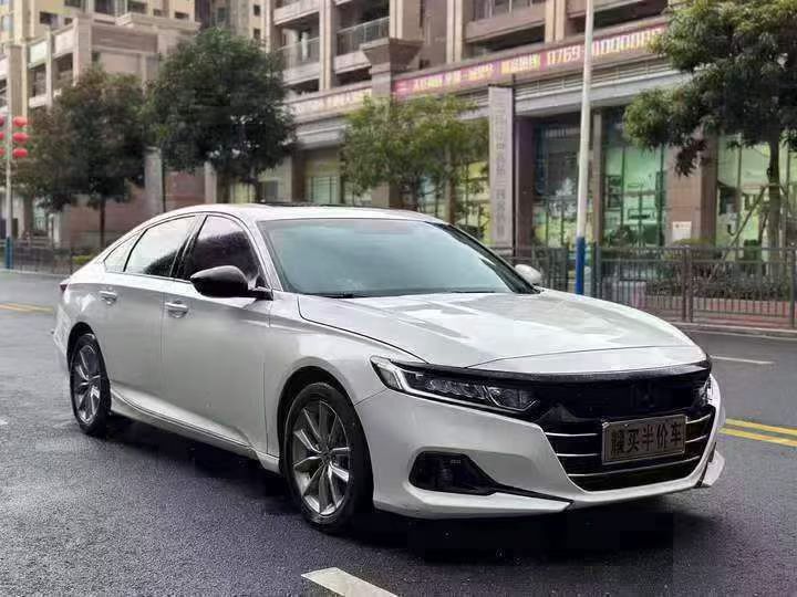 东莞22年本田雅阁3