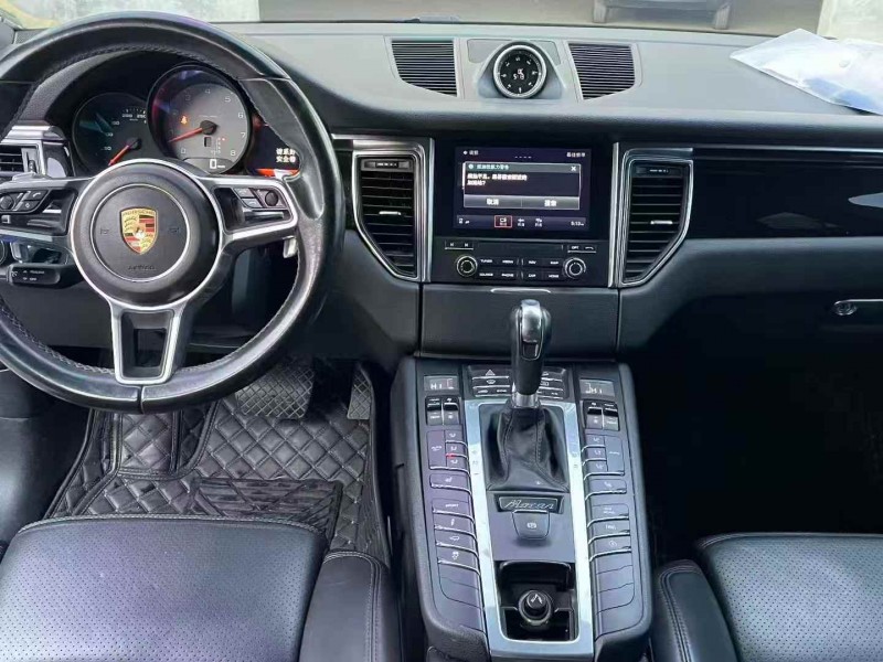 常州17年保时捷Macan4