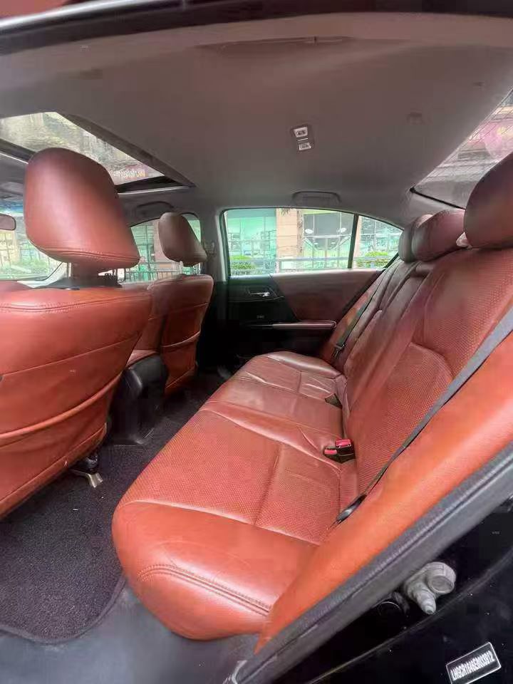 东莞14年本田雅阁6