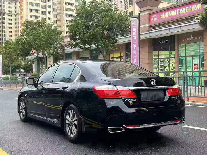 东莞14年本田雅阁7