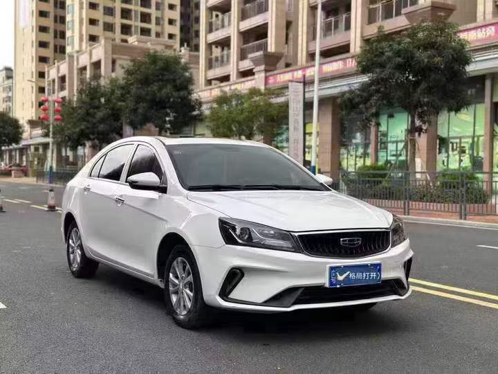 东莞22年吉利帝豪2