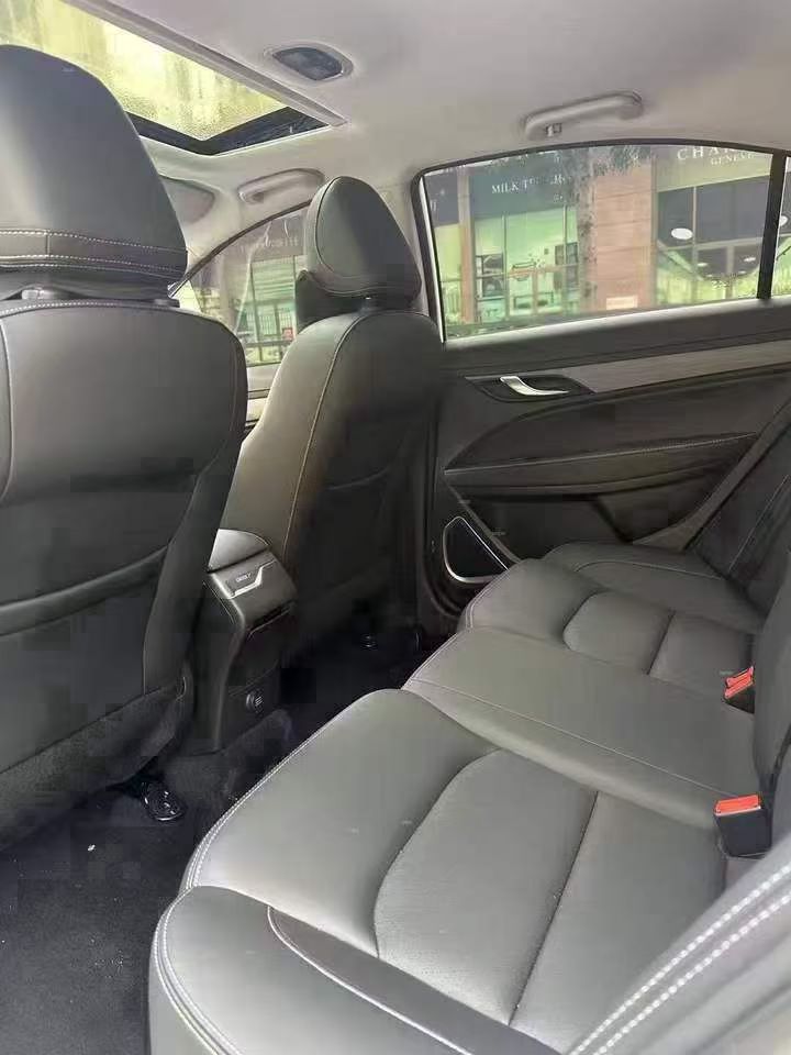 东莞22年吉利帝豪6