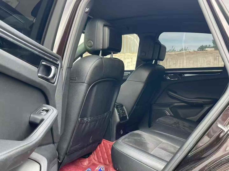 南通18年保时捷Macan5