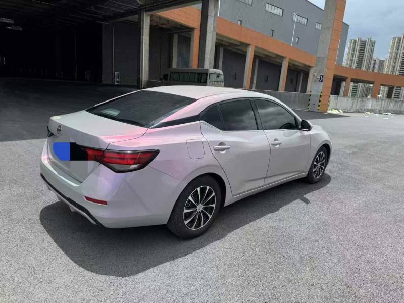 苏州20年日产轩逸8