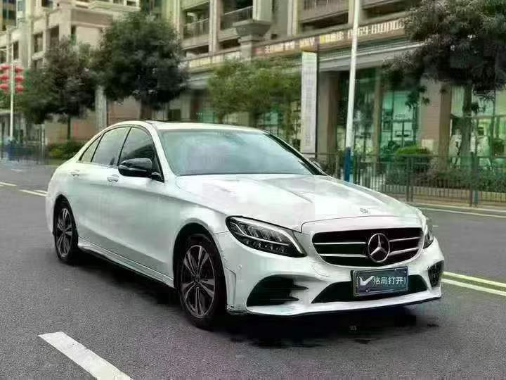 东莞19年奔驰C2