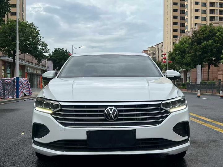 东莞22年大众朗逸1