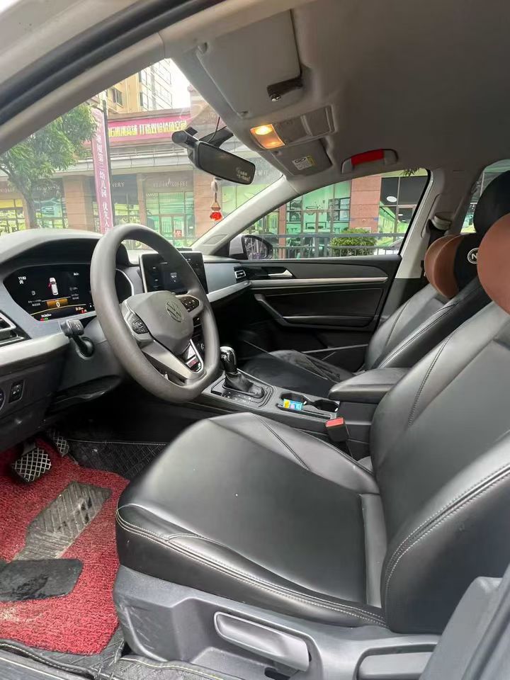 东莞22年大众朗逸4