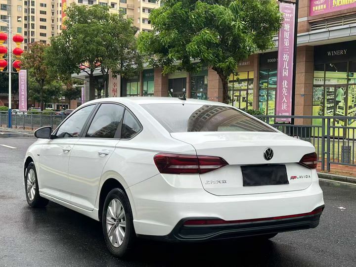 东莞22年大众朗逸7