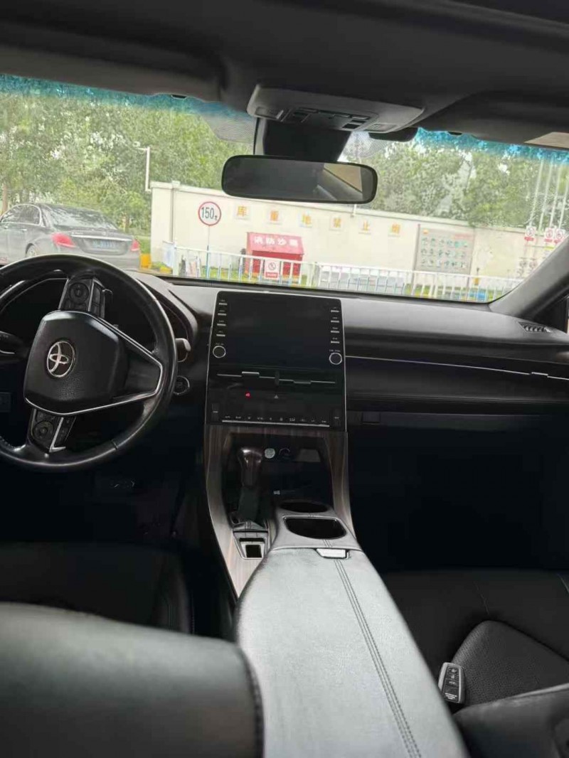 淮南21年丰田亚洲龙3