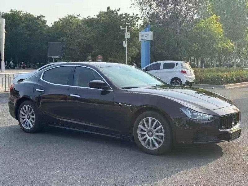 邯郸18年玛莎拉蒂Ghibli2