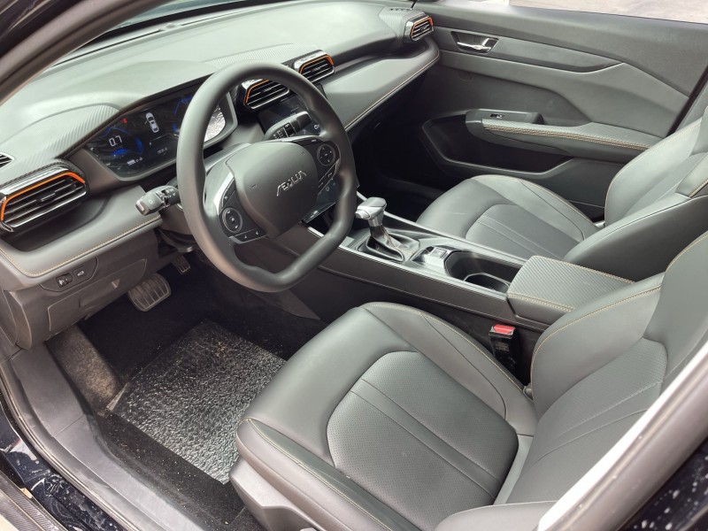 济宁25年东风奕炫5