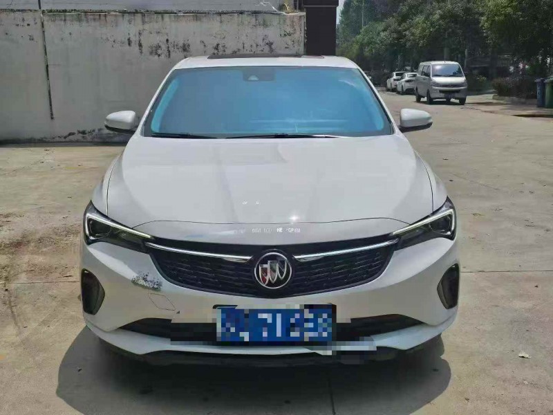 烟台23年别克威朗1