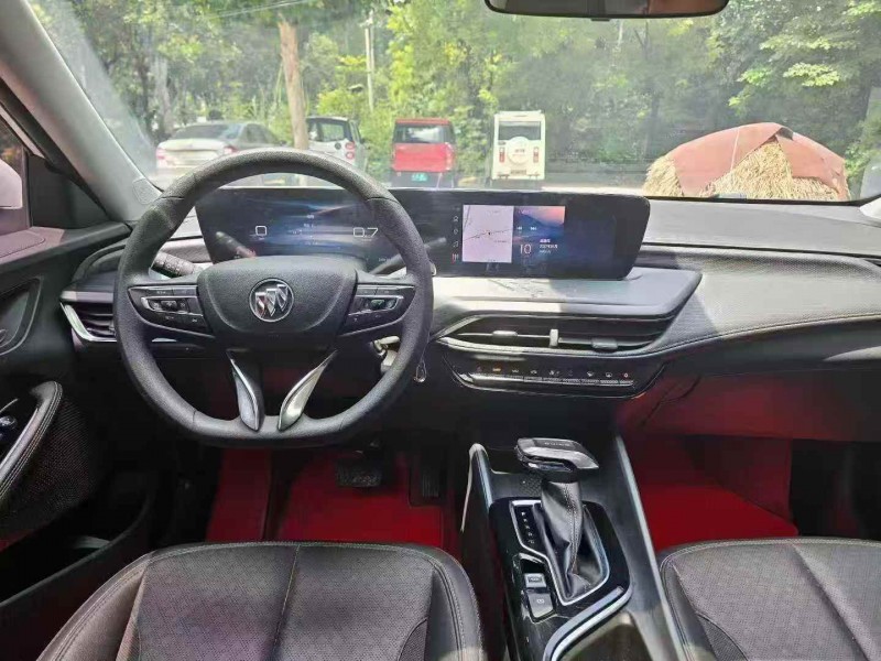 烟台23年别克威朗3