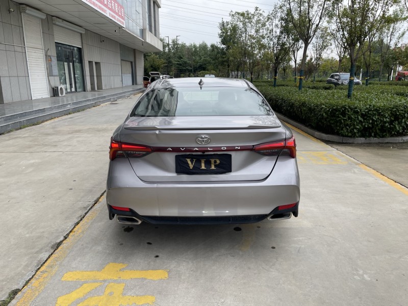 济宁20年丰田亚洲龙9