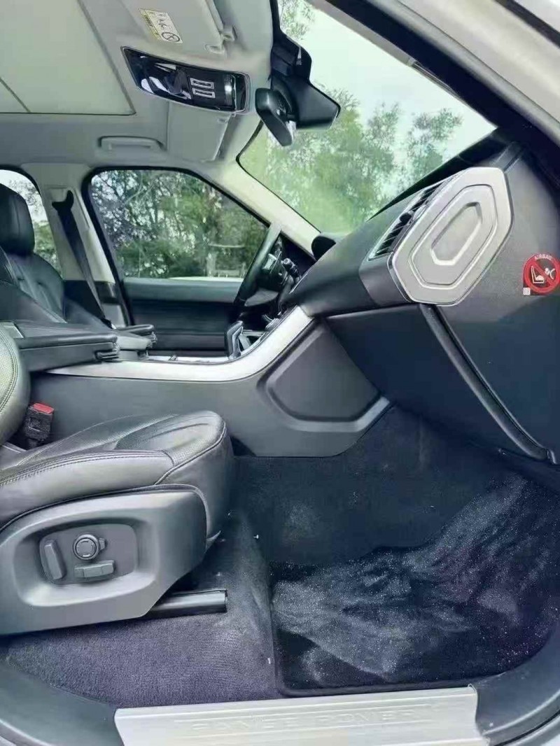 烟台17年路虎揽胜运动4