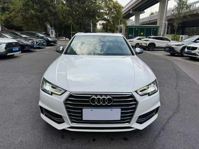 长沙19年奥迪A4L1