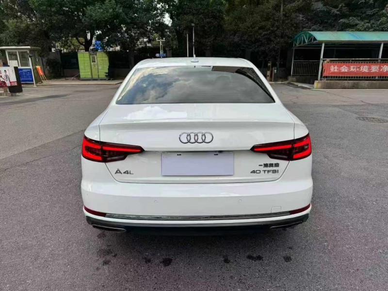 长沙19年奥迪A4L4