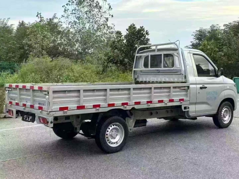 十堰24年东风小康8