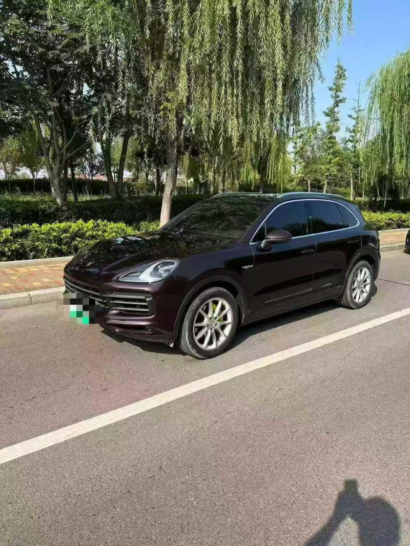 烟台20年保时捷卡宴2