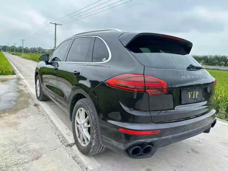 宁波15年保时捷卡宴7