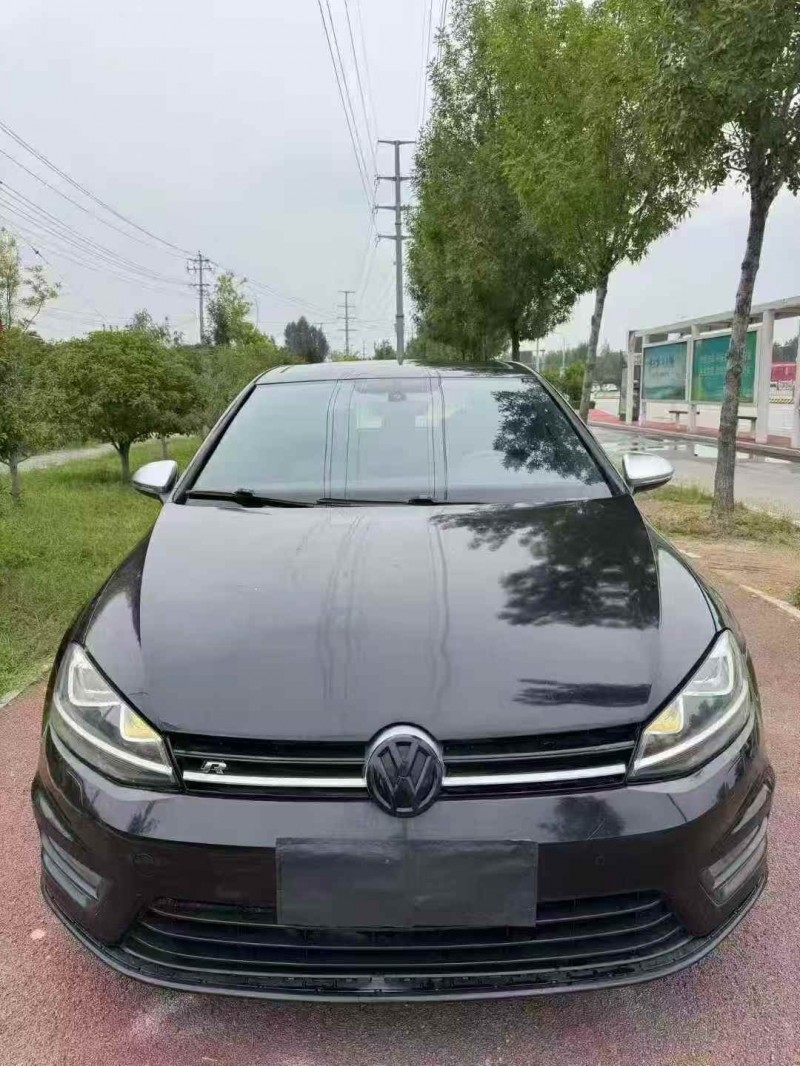 东营17年大众高尔夫1