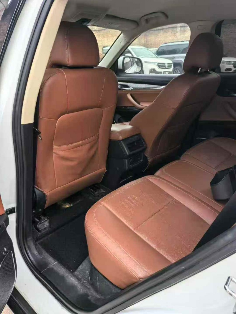 大同18年汉腾汽车X76