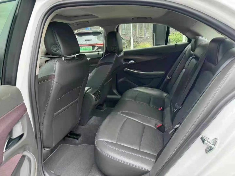 长沙16年雪佛兰迈锐宝8