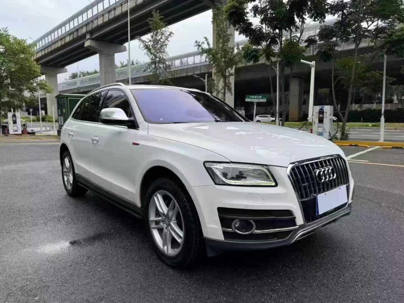 长沙17年奥迪Q52