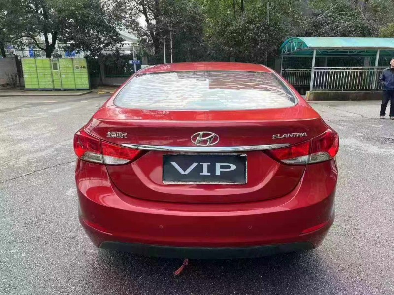 长沙15年现代朗动4