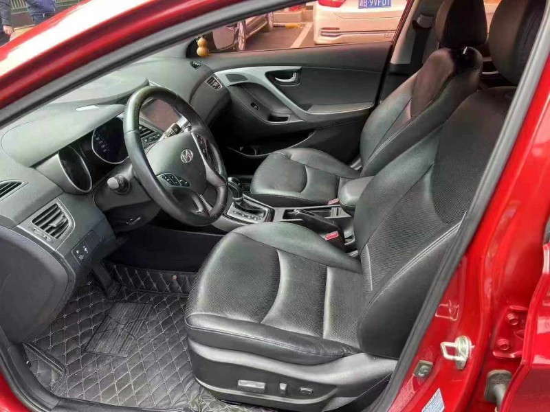 长沙15年现代朗动7