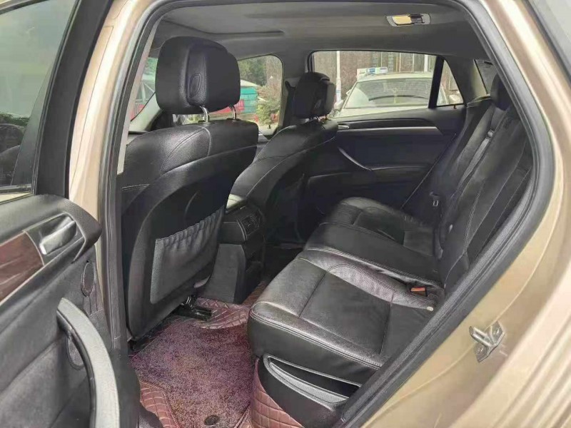 长沙15年宝马X68