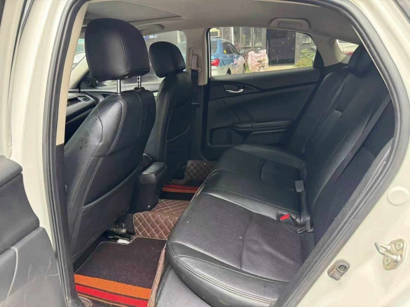 长沙21年本田思域9