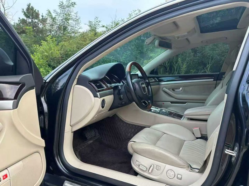 青岛11年奥迪A8L6