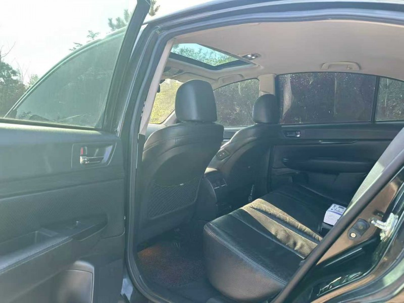 青岛10年斯巴鲁力狮4