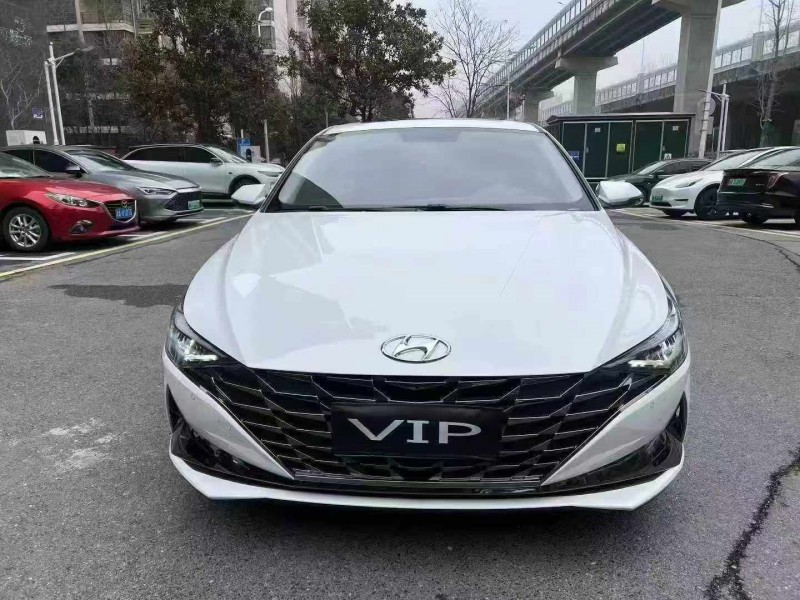 长沙23年现代伊兰特1