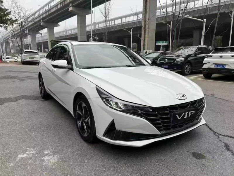 长沙23年现代伊兰特2