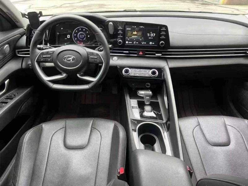 长沙23年现代伊兰特7