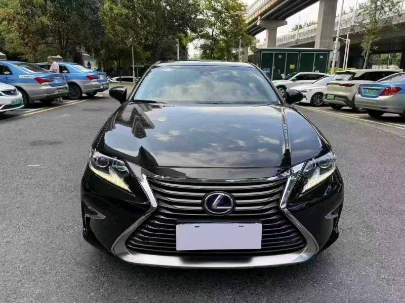 长沙16年雷克萨斯ES1