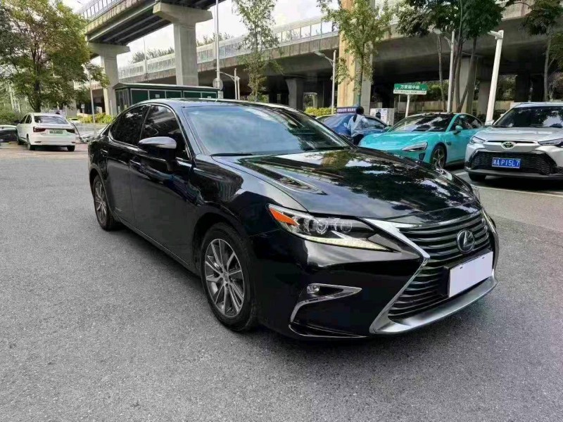 长沙16年雷克萨斯ES2