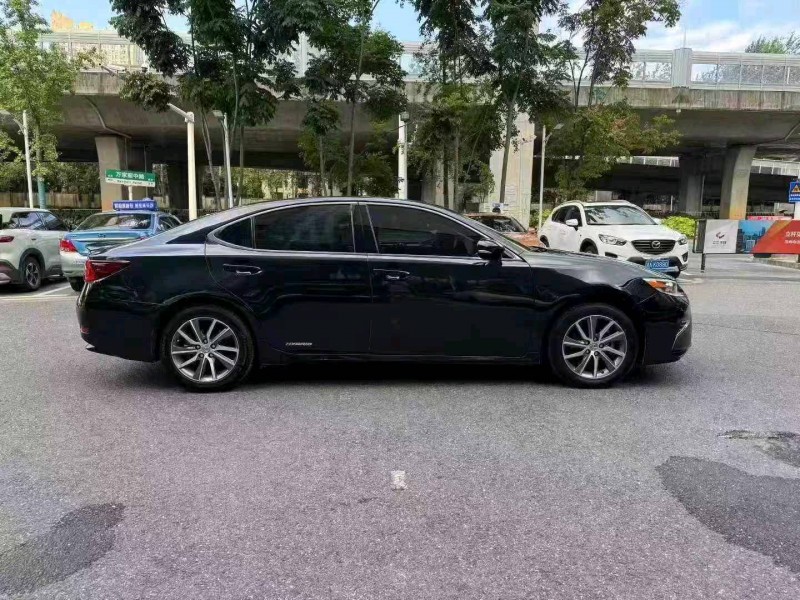 长沙16年雷克萨斯ES4