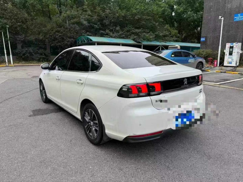 长沙19年东风标致6