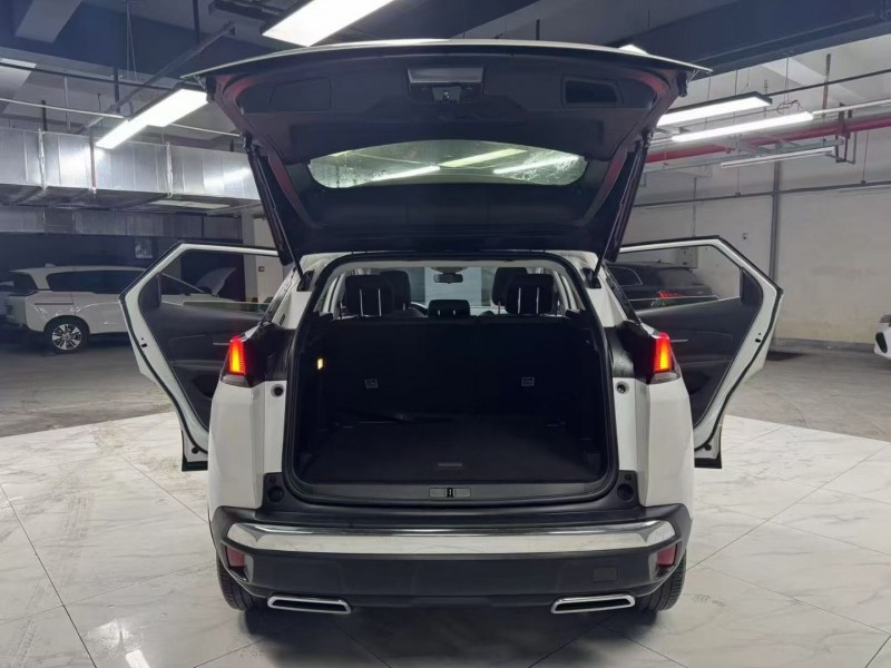 成都18年东风标致7